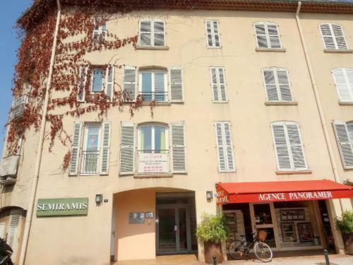 Le Semiramis Apartment Сен Тропе Екстериор снимка